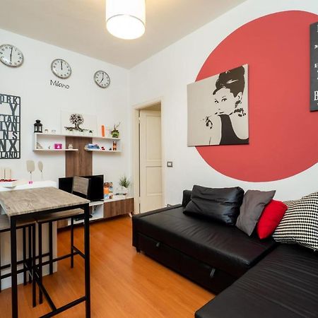Navigli Apartment- Hosted By Sweetstay Milánó Kültér fotó