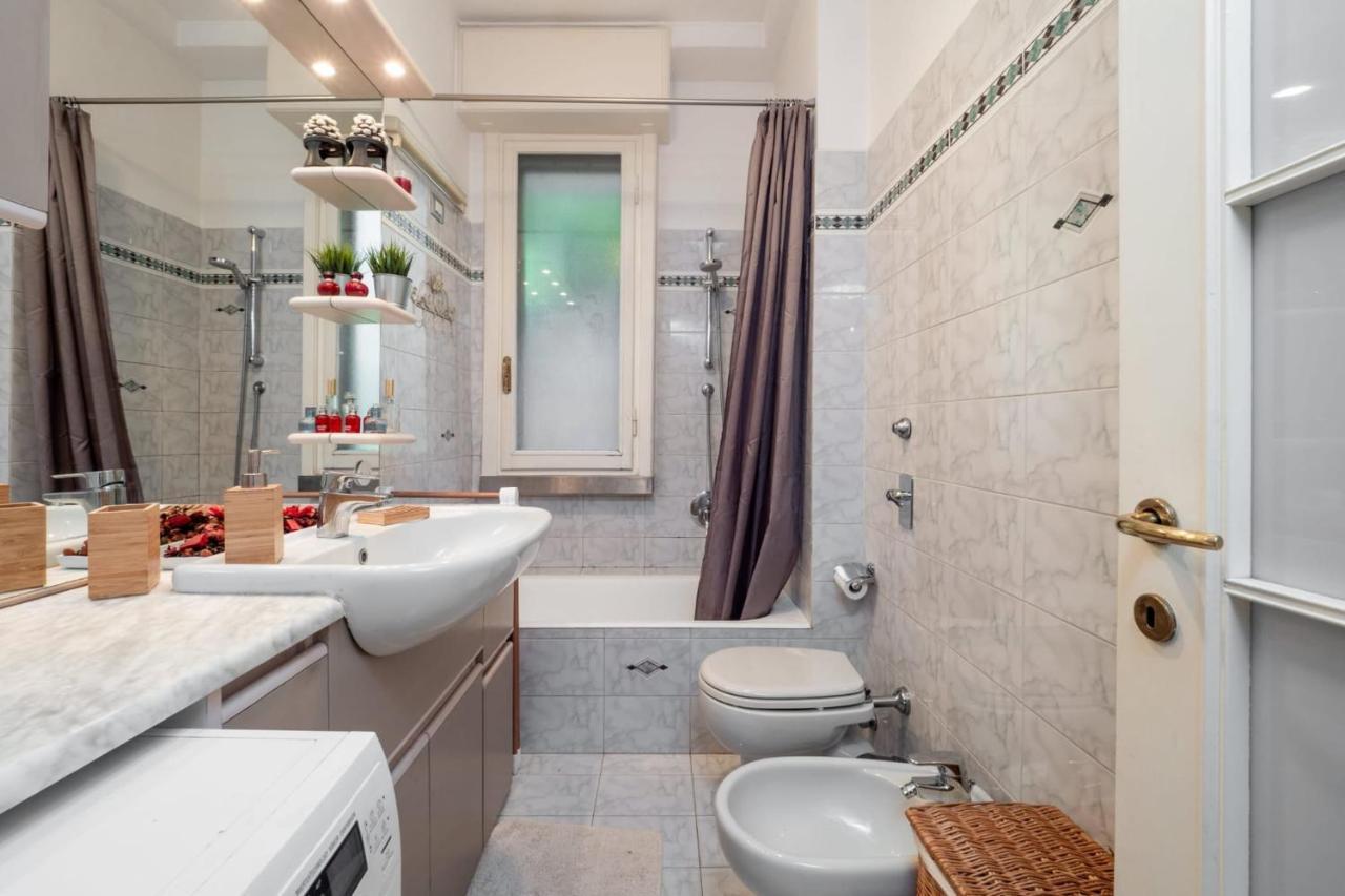 Navigli Apartment- Hosted By Sweetstay Milánó Kültér fotó