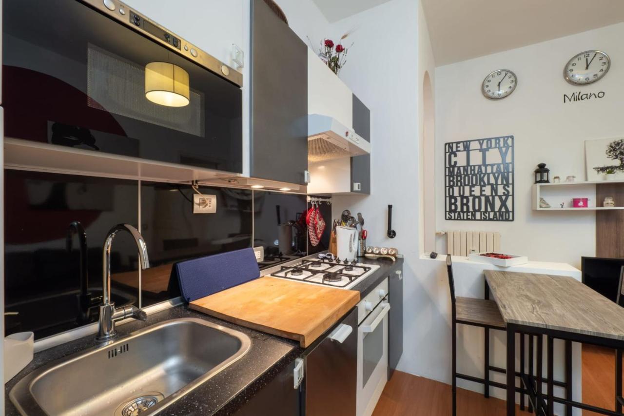 Navigli Apartment- Hosted By Sweetstay Milánó Kültér fotó